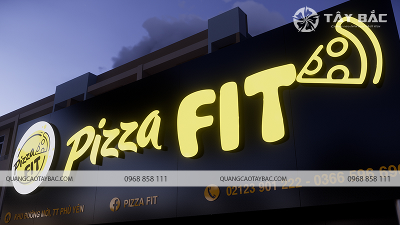 Phối cảnh buổi tối biển quảng cáo hiệu bánh Pizza Fit