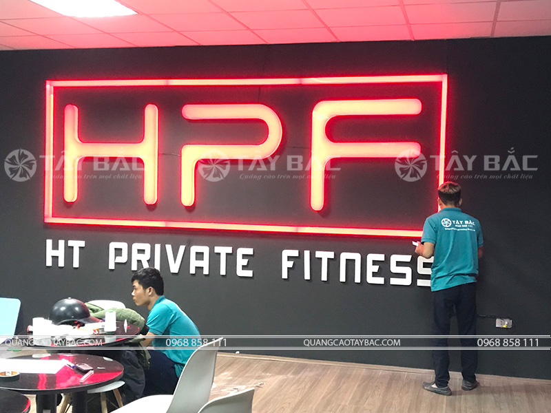 Thi công biển quảng cáo Fitness HPF